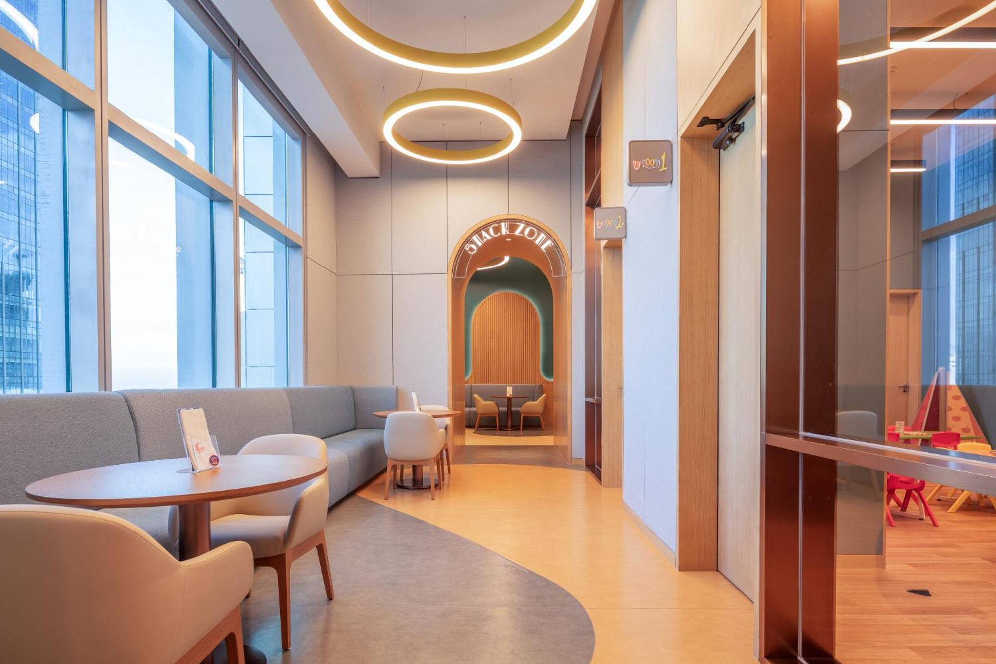 Solaire Resort North Quezón by Eksteriør bilde