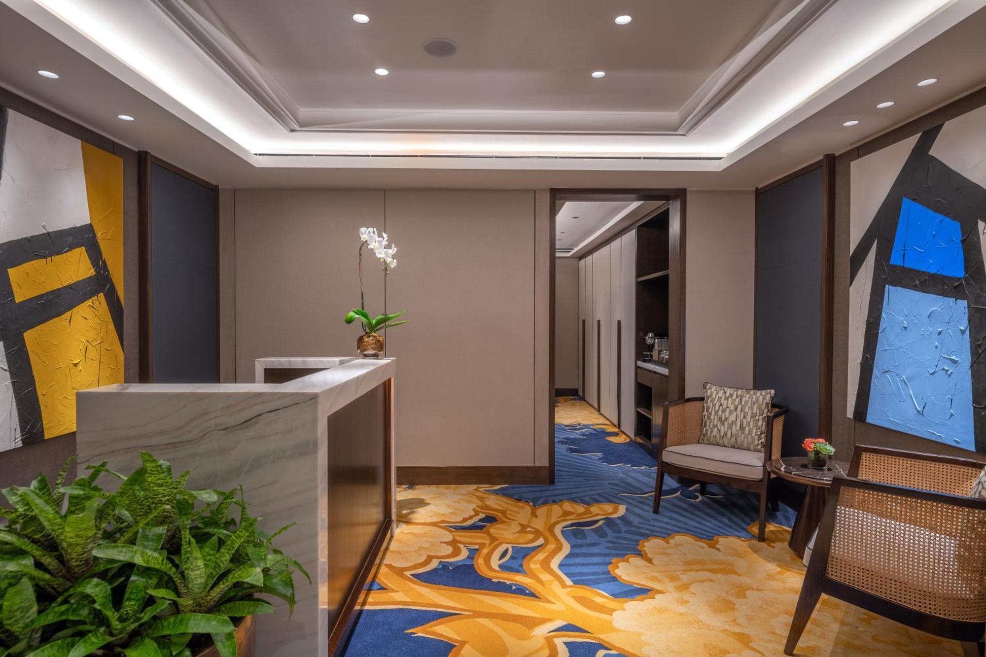 Solaire Resort North Quezón by Eksteriør bilde