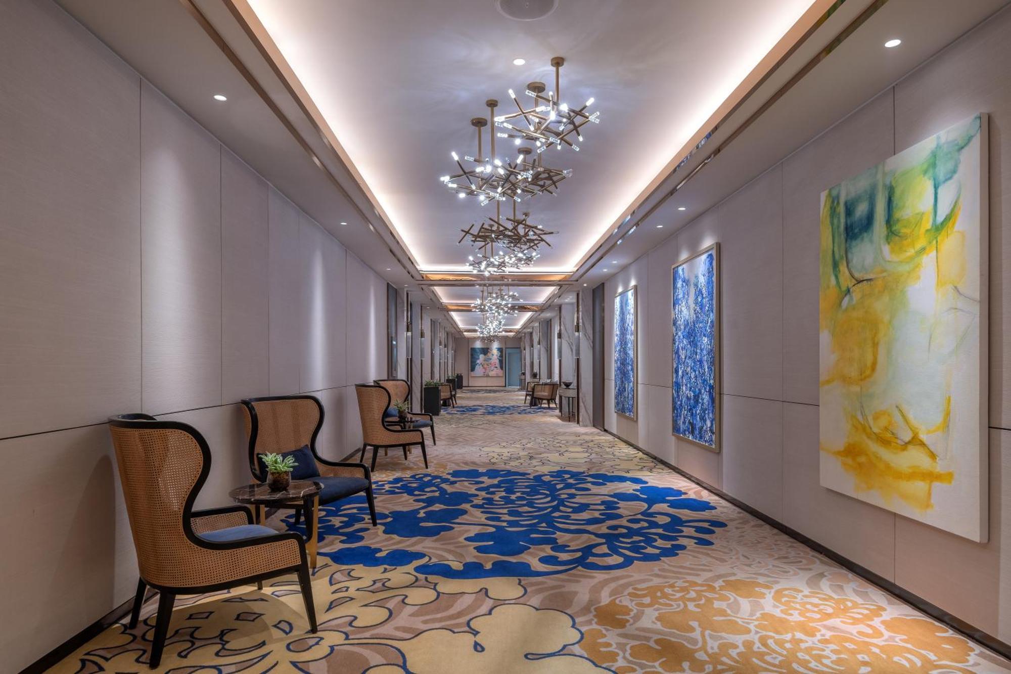 Solaire Resort North Quezón by Eksteriør bilde